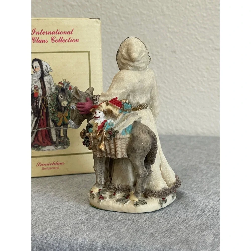 International Santa Claus Collection Samichlaus Switzerland SC09 1993 Figurine